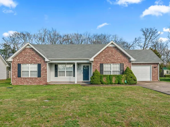 1306 Ripken Ct, Murfreesboro, TN 37129