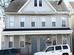 726 Bushkill St, Easton, PA 18042