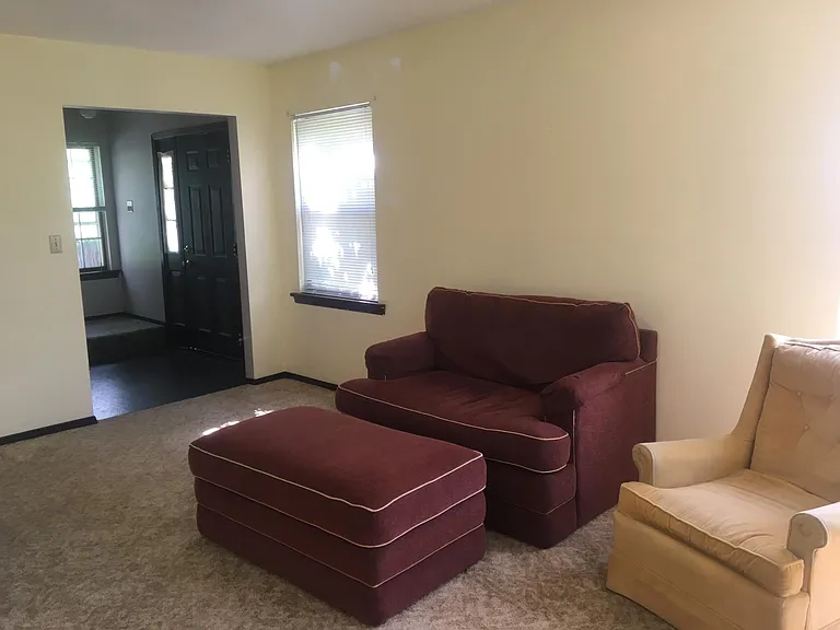 1101 Teaberry Ln — Photo 14
