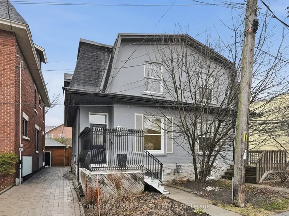 138 Keefer St, Ottawa, ON K1M 1T8
