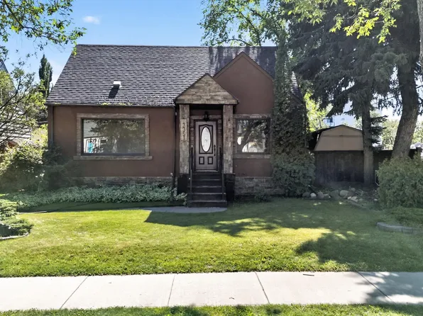 13351 109a Ave NW, Edmonton, AB T5M 2J5