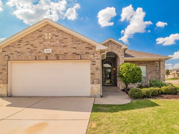 812 Olive Ct