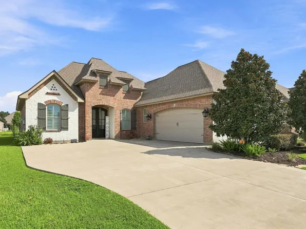 3734 Gray Willow Dr, Lake Charles, LA 70605