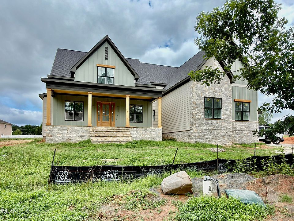 1st image of 1121 Dovefield Ln