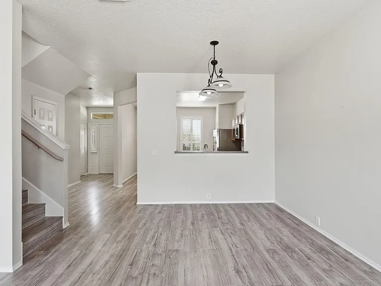 9631 Coyote Creek Dr — Photo 5