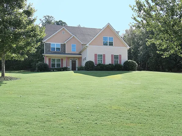 200 Blue Point Pkwy, Fayetteville, GA 30215