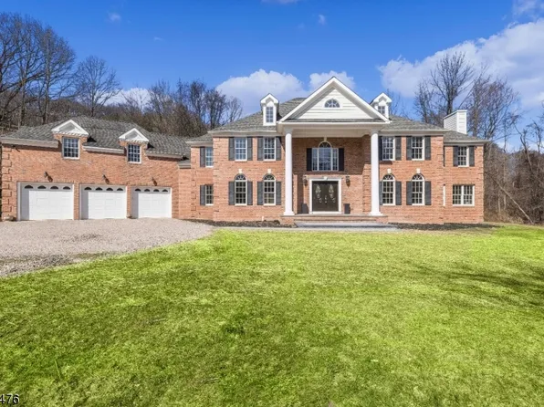 66 Tintle Rd, Kinnelon Boro, NJ 07405