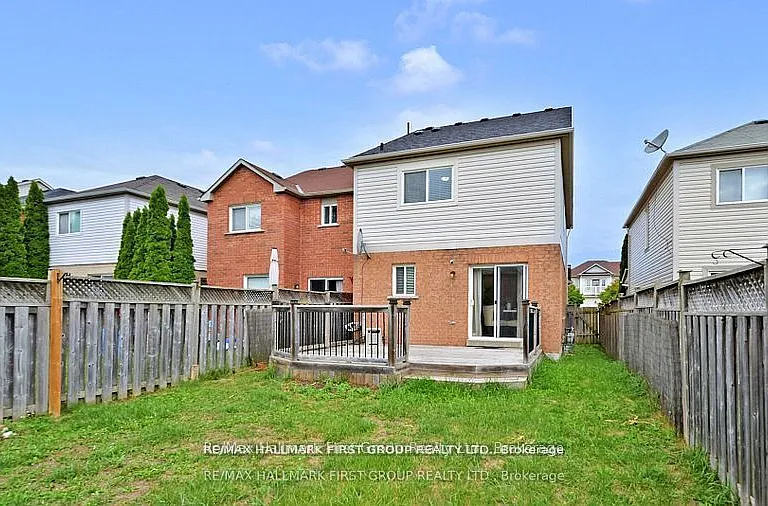 39 Robideau Pl — Photo 38