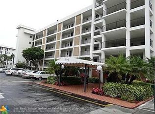 2851 S Palm Aire Dr APT 107, Pompano Beach, FL 33069