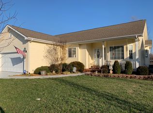 215 Riegel Ln, Paducah, KY 42001