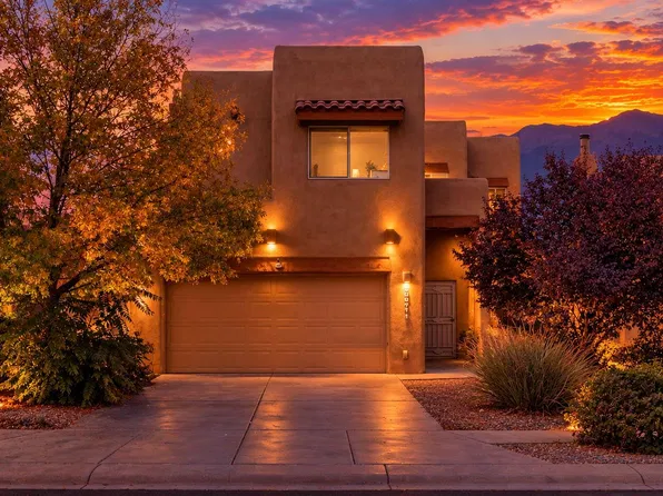 5855 Ermemin Ave NW, Albuquerque, NM 87114