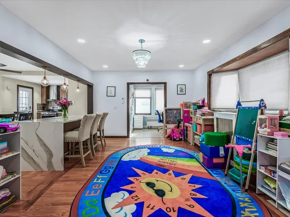 219-08 38th Avenue image 6 of 26