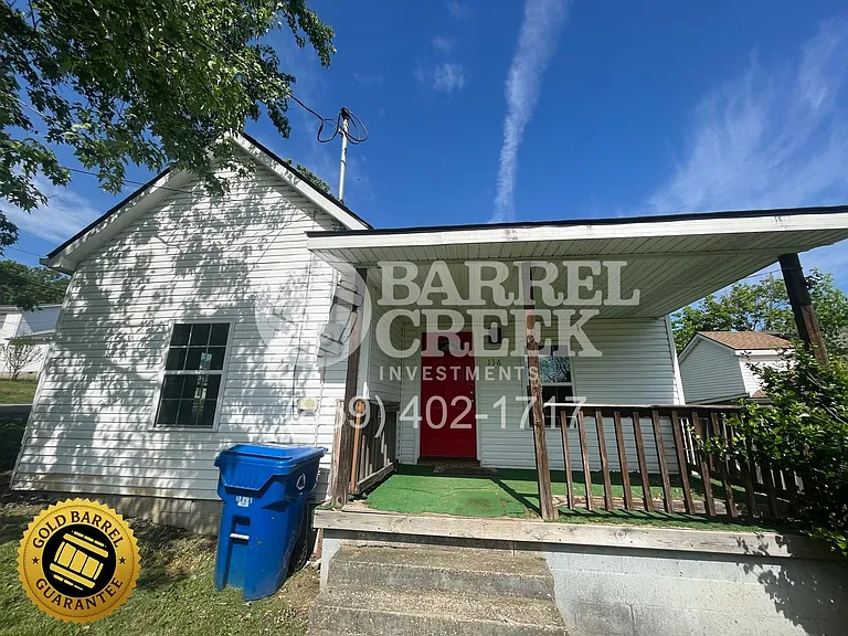 136 Georgia St — Photo 3