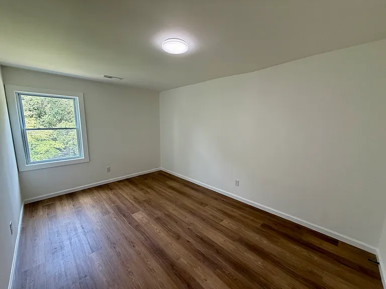 4412 Plymouth Rd #A — Photo 12