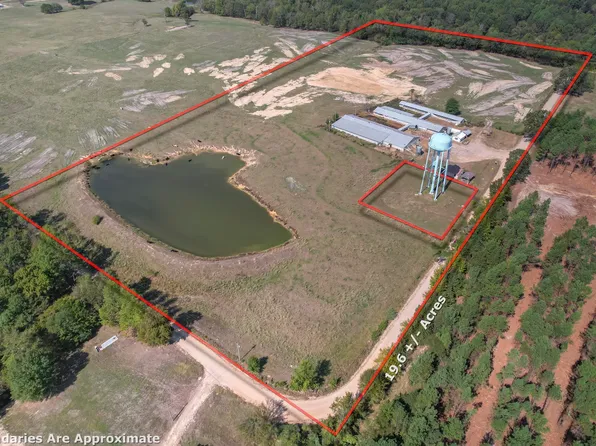 (undisclosed Address), Umpire, AR 71971