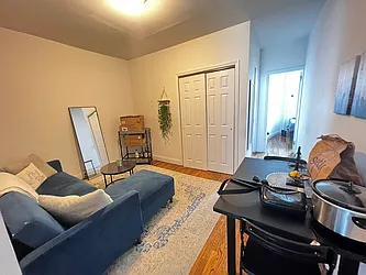 Rented by Salon Realty Corp