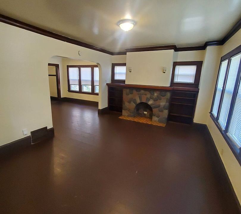 1st image of 3958-3960 N 24th Pl #3958