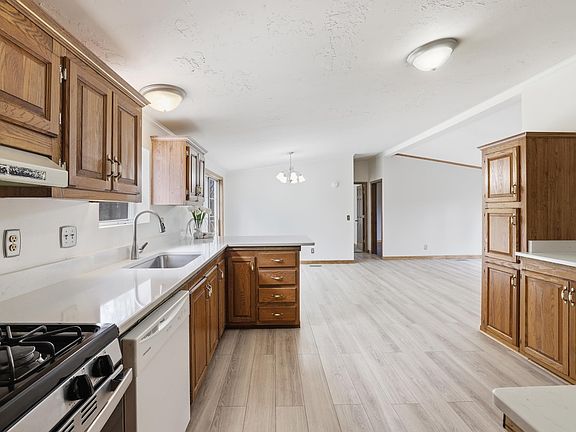 5th image of 6353 W McNeely St