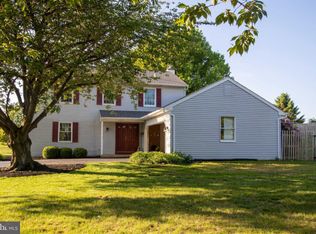 32 Bridle Ct E, Glenmoore, PA 19343