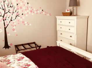 19 Mavista Cir, Newark, DE 19713