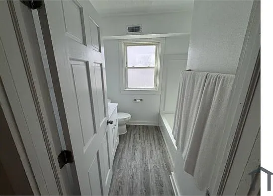 1124 N Main St #3 — Photo 7