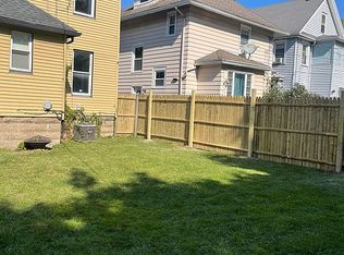 581 Birr St, Rochester, NY 14613