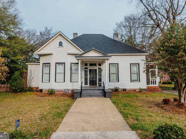 59 Warren St, Hawkinsville, GA 31036