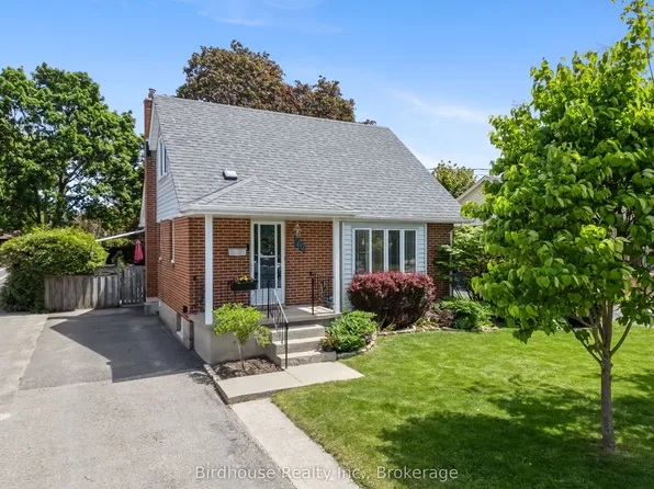 60 Saint David St, Kawartha Lakes, ON K9V 1N6