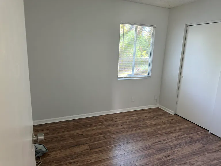 1240 SW 73rd Ave — Photo 21