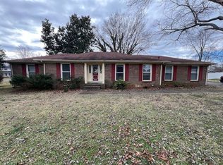 2601 Racquet Club Dr, Murfreesboro, TN 37128