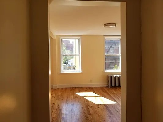 Rented by Brick Real Estate | media 18