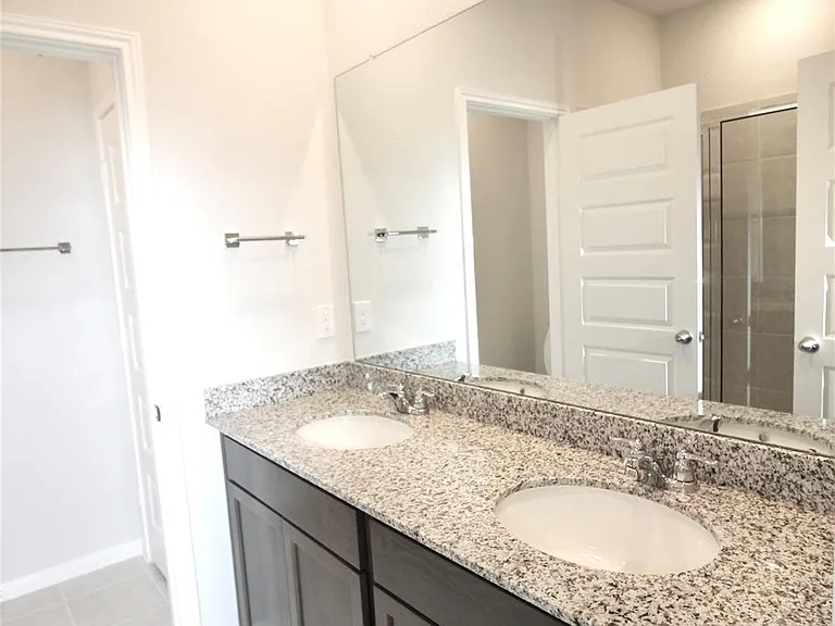8411 Sweet Cherry Ln — Photo 22