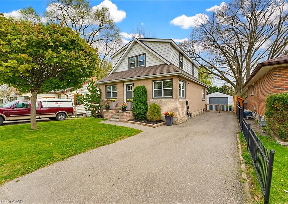 1st image of 60 Avenue Rd