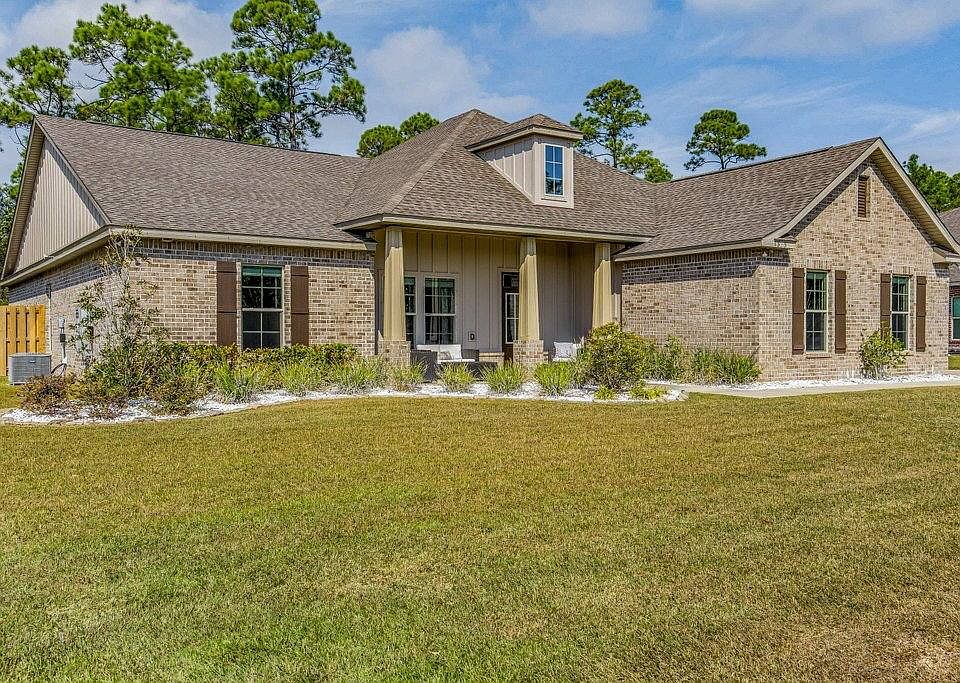 1st image of 1385 Lombardy Dr