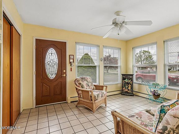 3rd image of 24 Saint Kitts Drive
