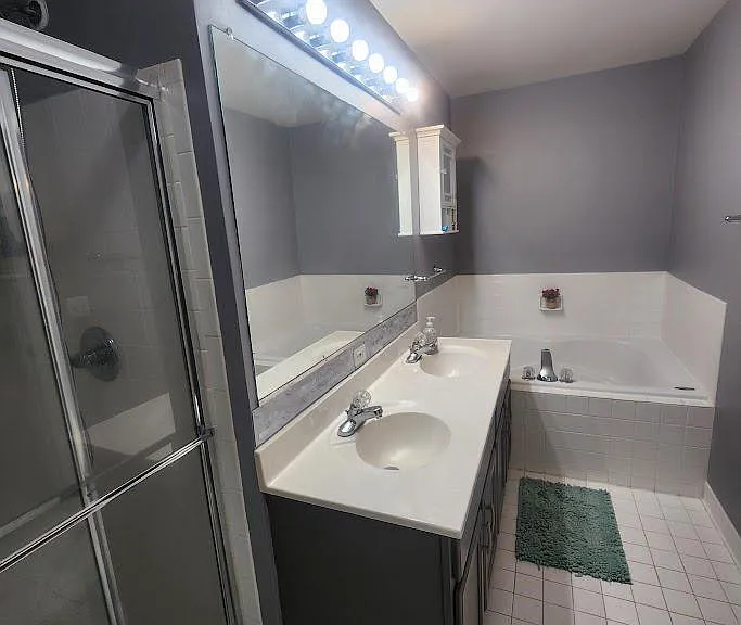 18763 Trident Sq — Photo 32