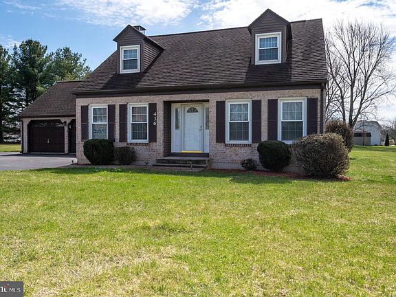 3rd image of 436 Linden Rd