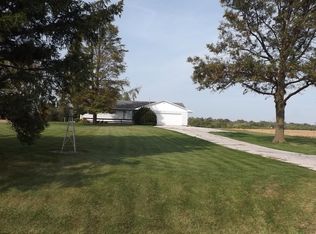 2101 Governor Rd, Marshalltown, IA 50158