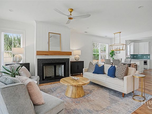 5th image of 1534 E 53rd Street