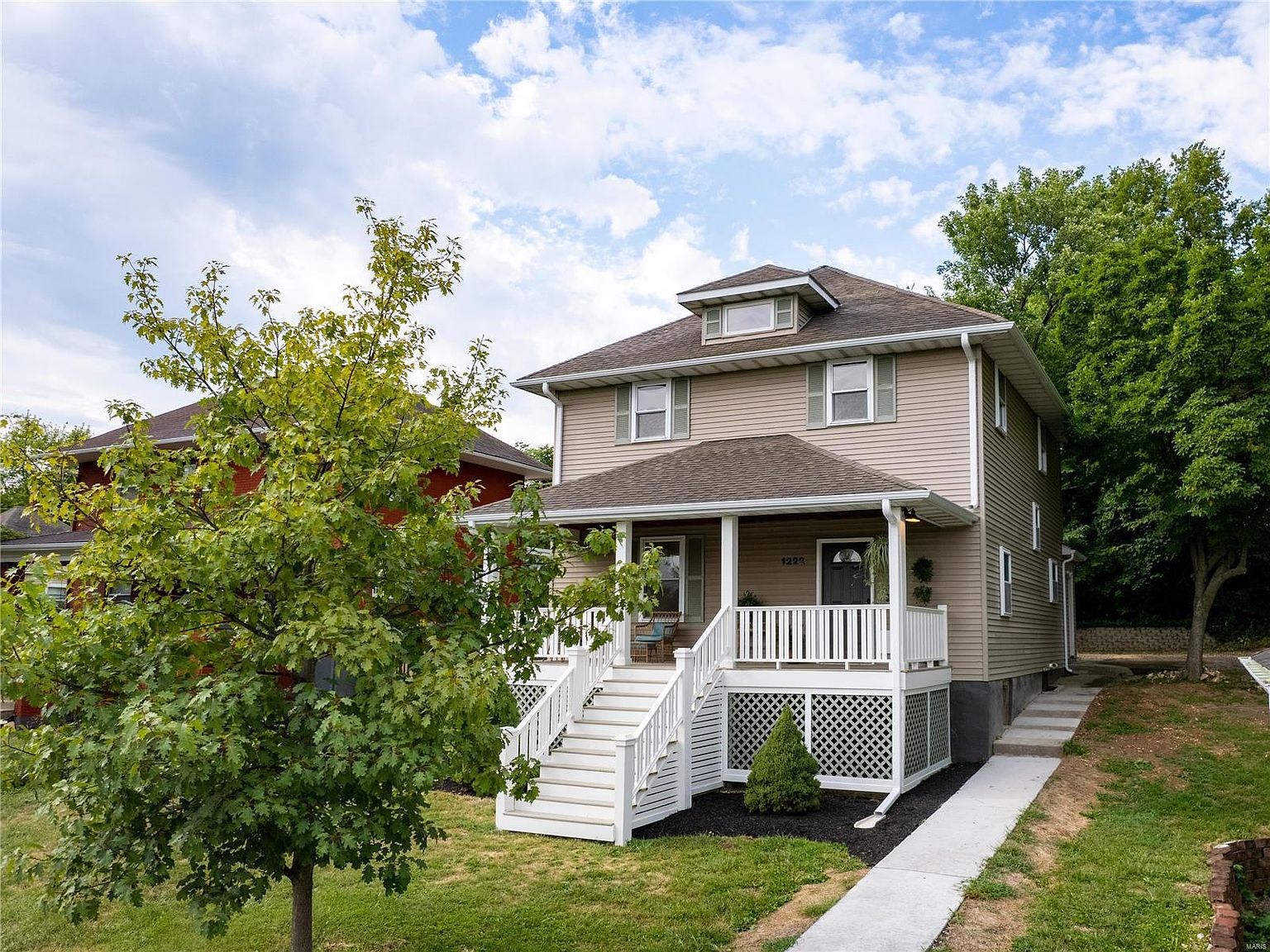 1222 Hill St, Hannibal, MO 63401 Zillow