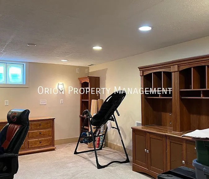 4071 W Broadway Ave — Photo 6