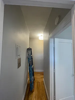 Rented by Chana Ofek, LREB | media 10