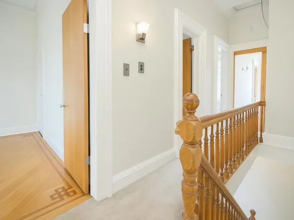 701 Bergen Avenue image 12 of 17