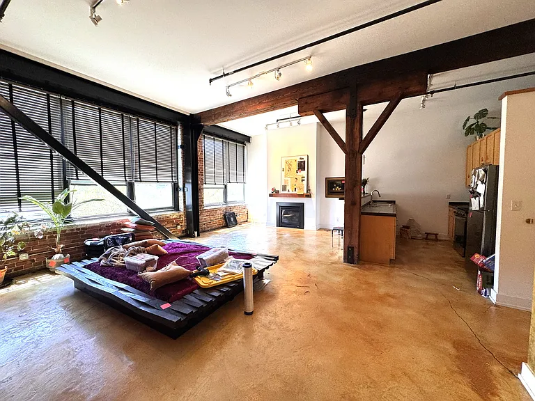 81 Langton St #8 — Photo 5
