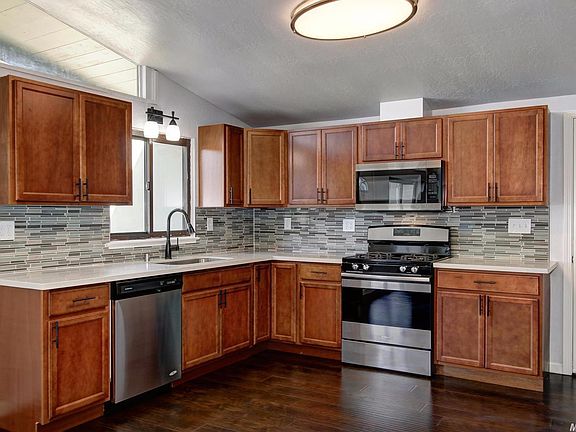 4th image of 5800 San Marcos Way