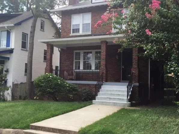 3728 Yuma St NW, Washington, DC 20016