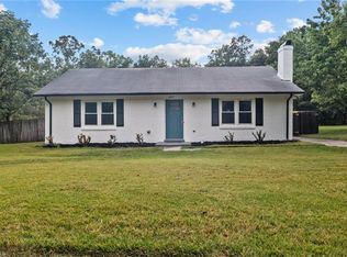 4917 Chaucer Dr, Greensboro, NC 27407