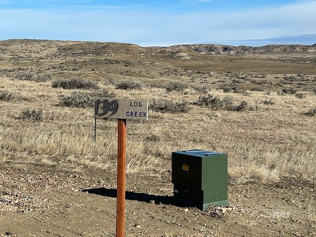 1st image of 139 Log Creek Rd