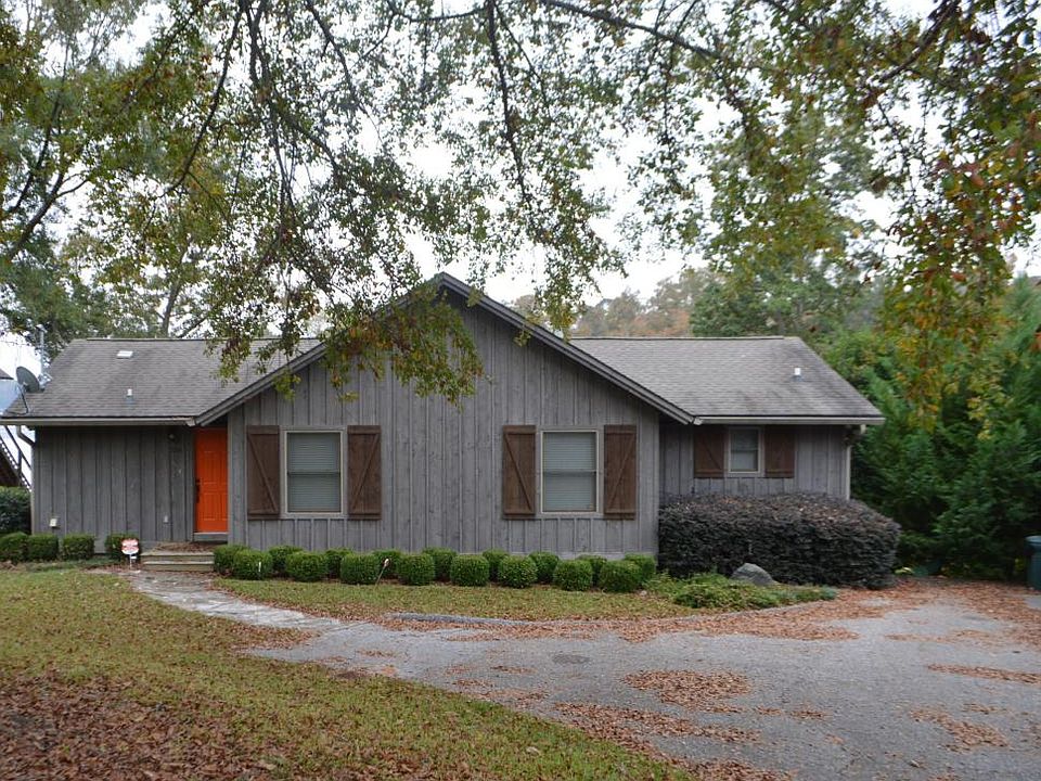 1st image of 556 Shoreline Dr