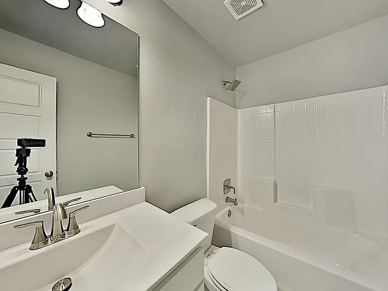 19617 Brookville Dr — Photo 12